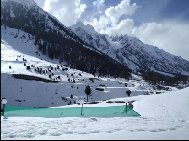 Mehmaan Resort - Housity