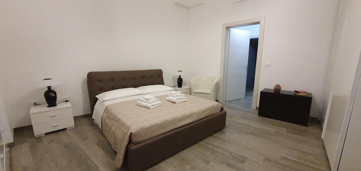 Vento del Sud - Housity