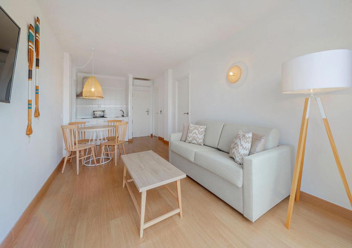 Club Simó - Housity