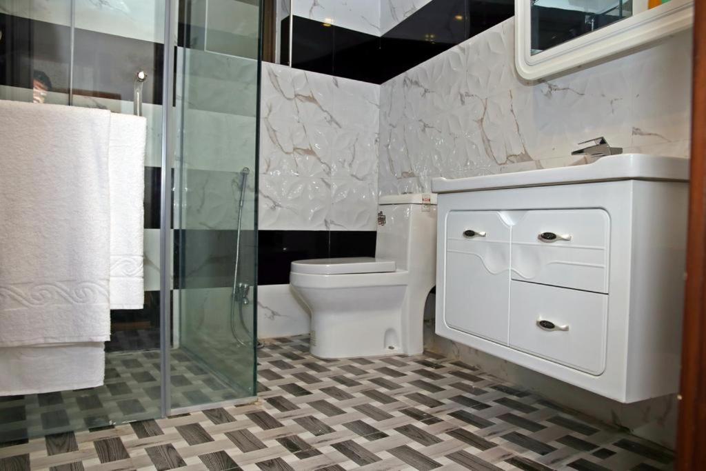Suitetrails - Luxury 3 Bedrooms Apartment