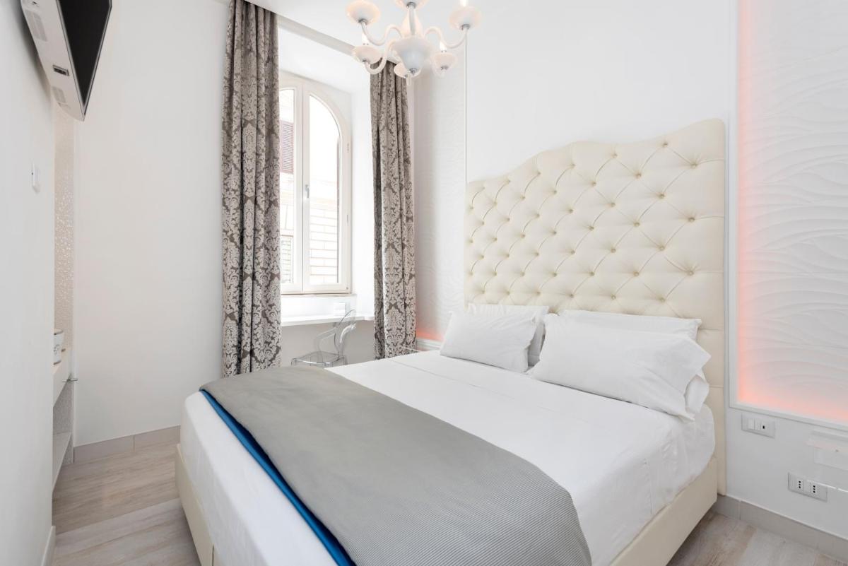 Primus Monti Suites - Housity