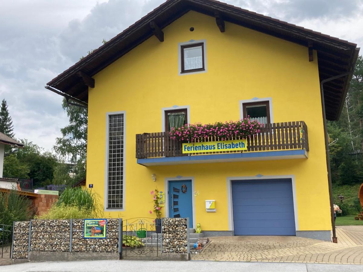Ferienhaus Elisabeth Selbstversorger Unterkunft - Housity