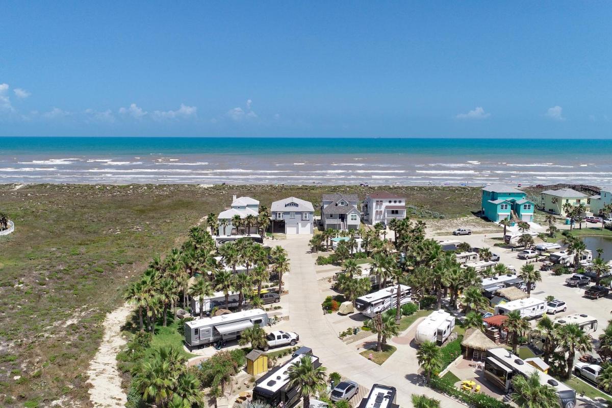 Sunset Beach GW102 - Housity