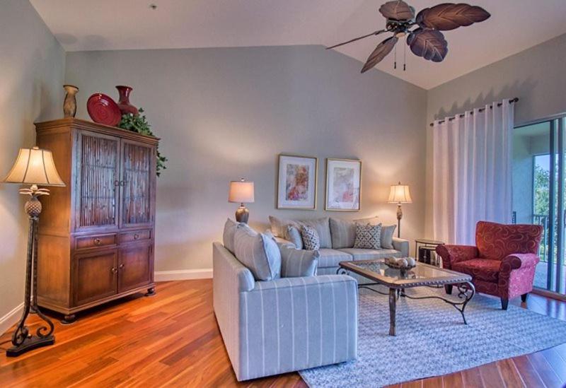 Sabal Pointe at Majestic Palms 1004 - Housity