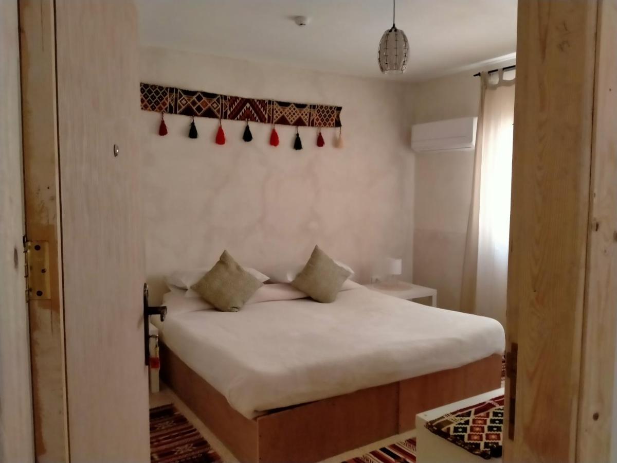 b&b petrafarmhouse - Housity