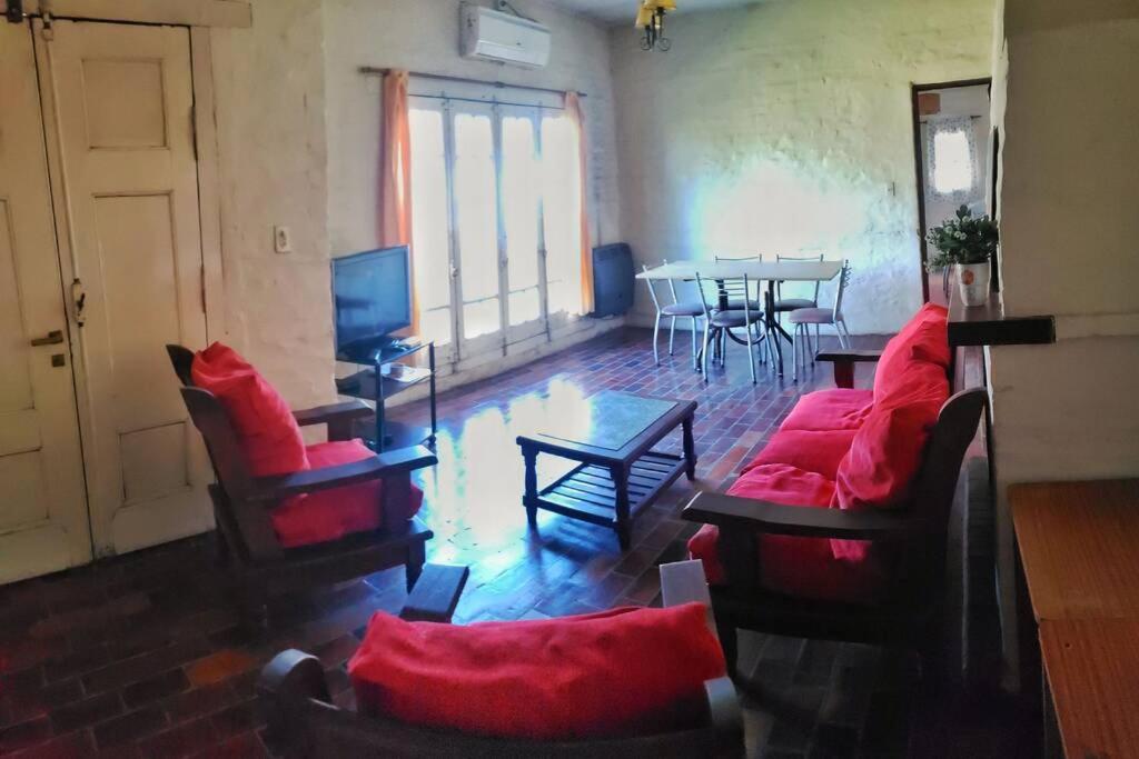 Hermosa Casa en General Pacheco - Housity