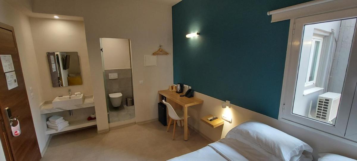 The Convo Athens Riviera - Housity
