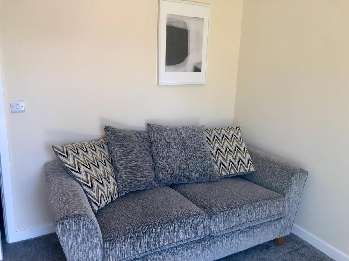 Brockwell - 2 Bed Modern Home, Near City Centre - Housity