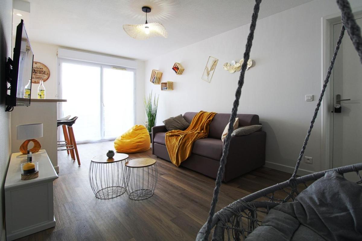 L'Evasion Lourdaise Terrasse Centre Parking wifi - Housity