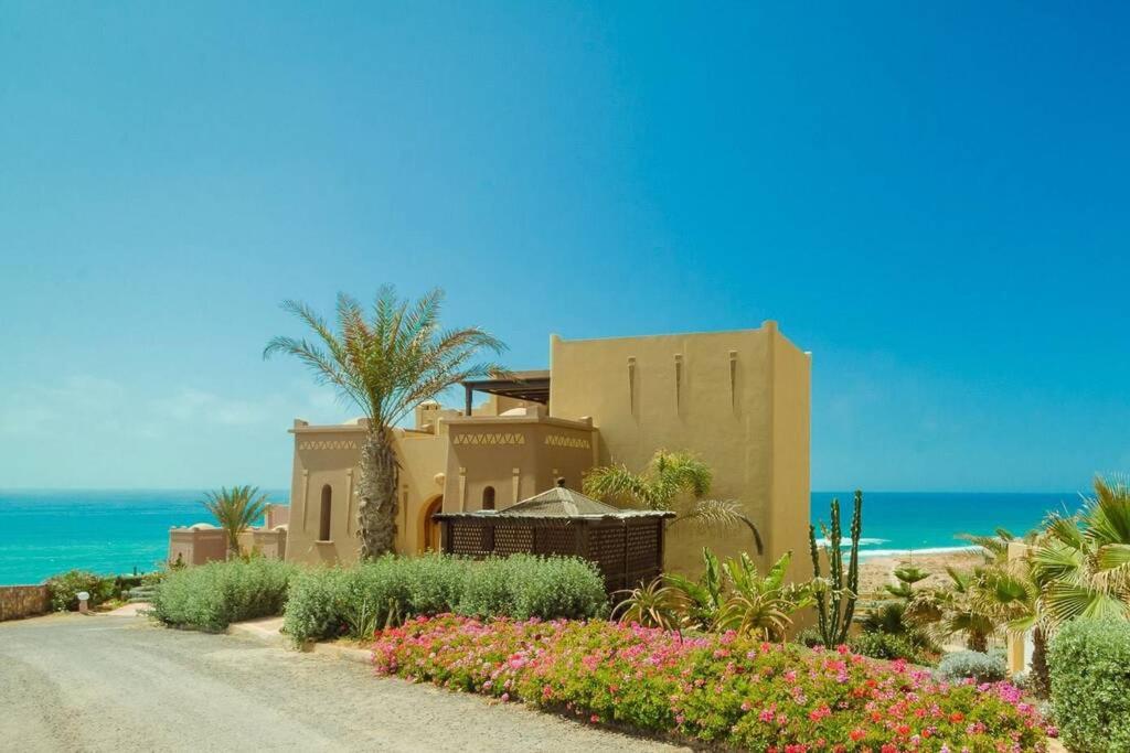 Villa avec piscine - Bord d'océan - Sud d'Agadir - Housity