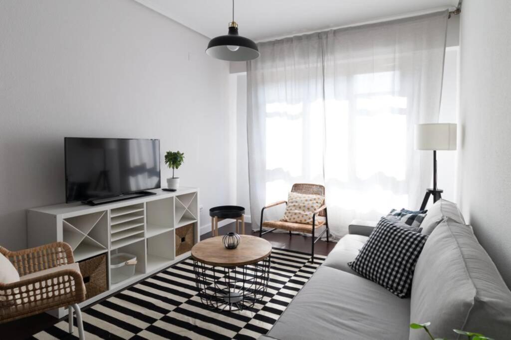 New Station by Staynnapartments - Housity