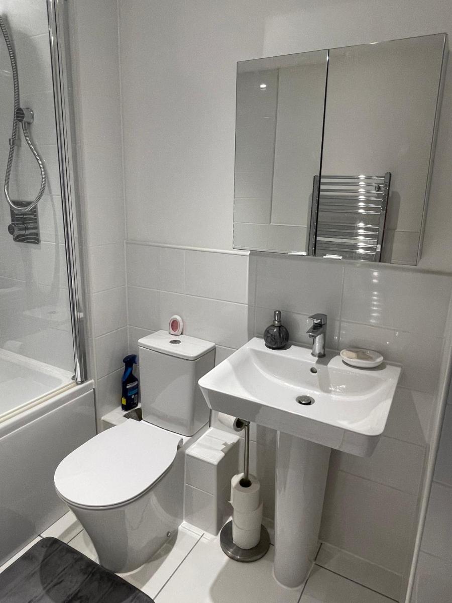 White house - Housity