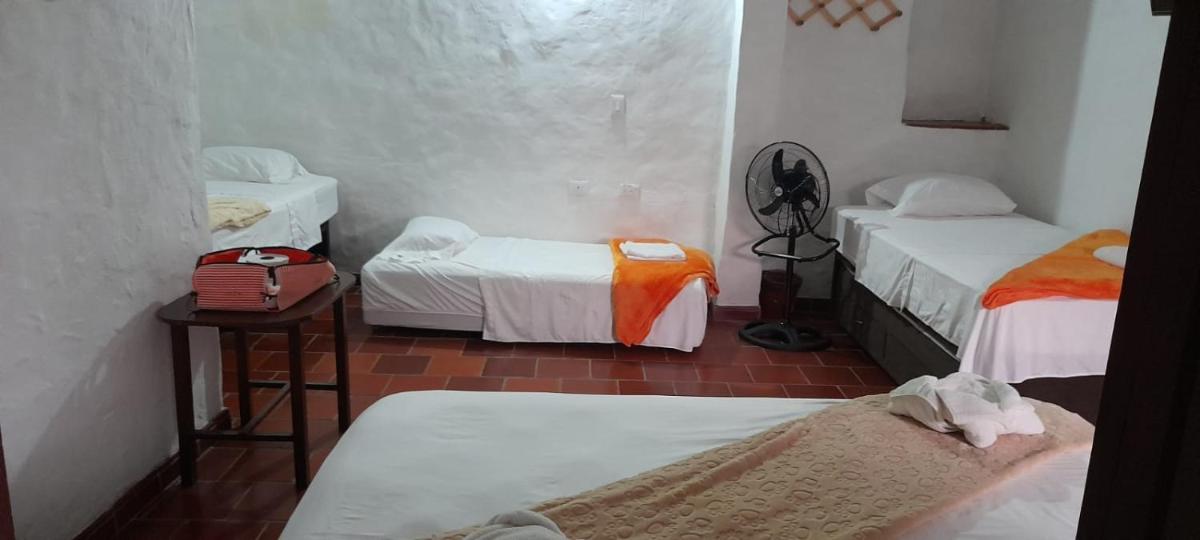 Hotel Central Graciela - Housity