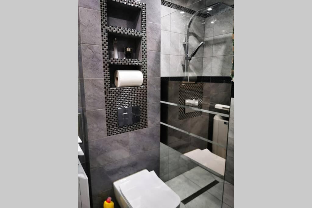 Apartament dwuosobowy - Housity