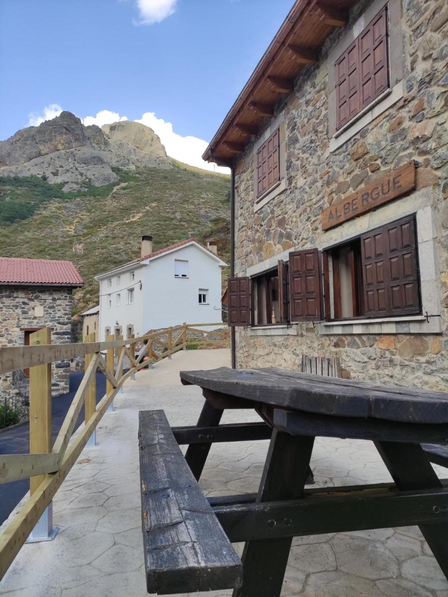 Albergue Las escuelas - Housity