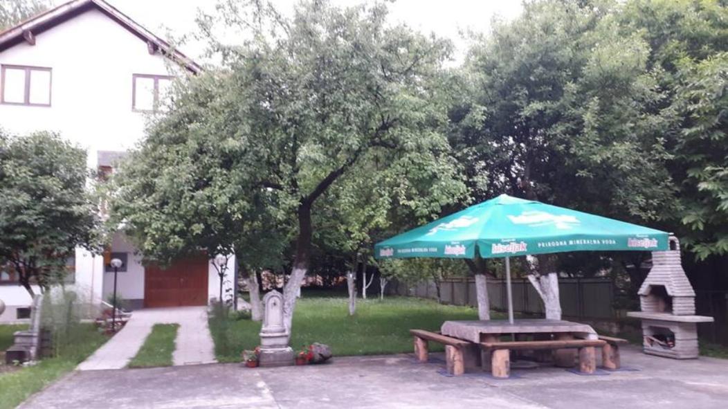 Vila Gardenia - Housity