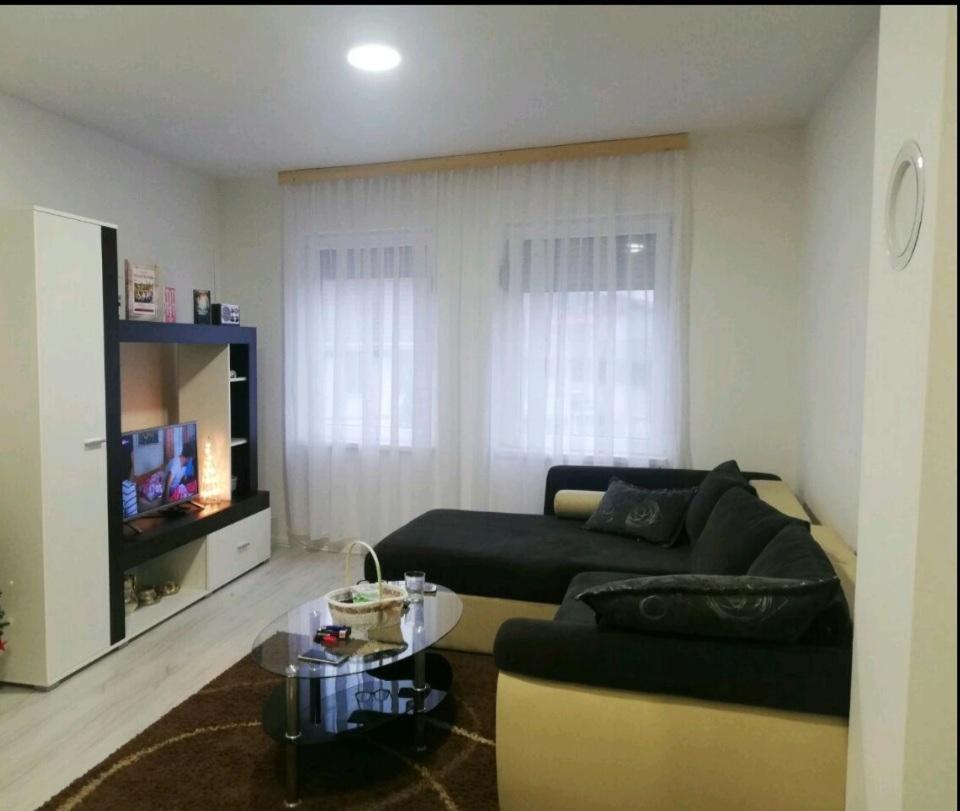 Apartman Centar Novi Grad - Housity