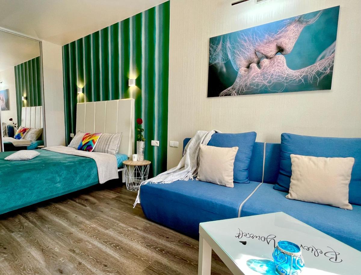 Green apartments on Kotsyubinsky Avenue - Housity