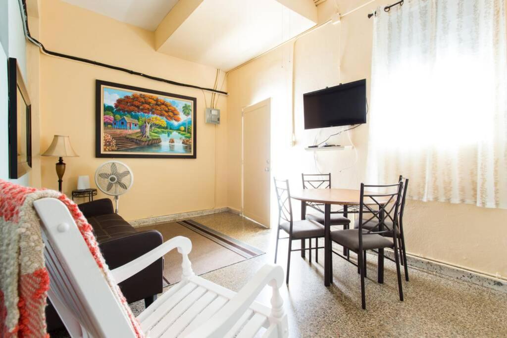 Comfortable and Affordable Deal Close to Beach and Rainforest - Housity