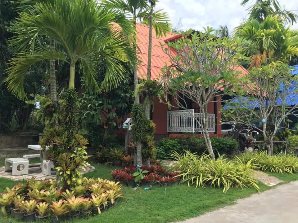 Ya Teng Homestay - Housity