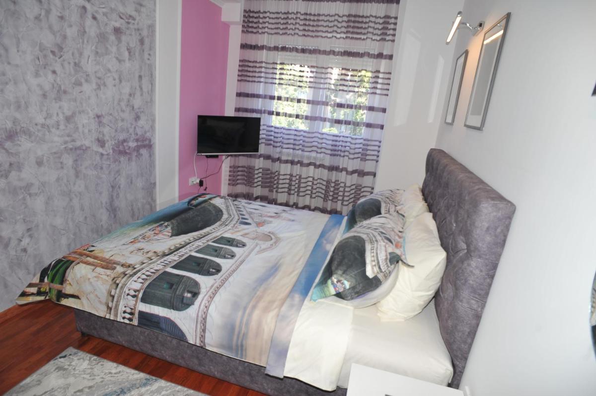 Twins Apartments - Housity