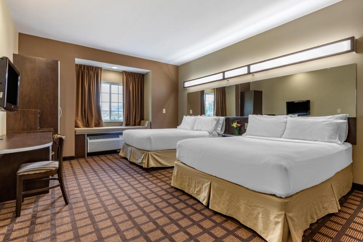 Microtel Inn & Suites Dillsboro/Sylva - Housity