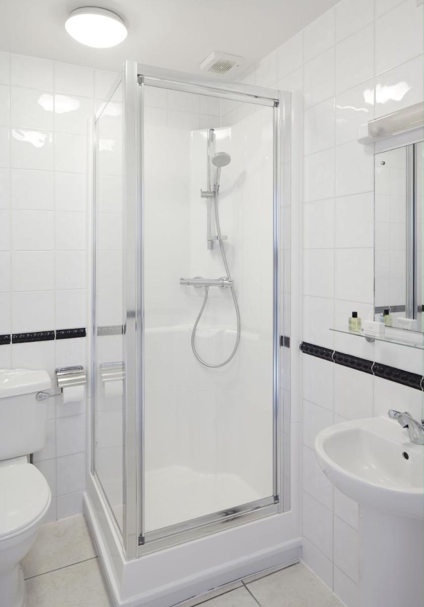 Euro Hotel - Housity