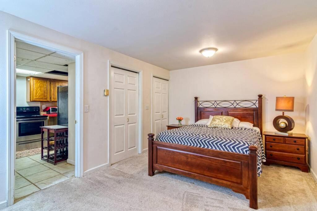 RELAXATION VILLA:Heart of the city, spacious house - Housity