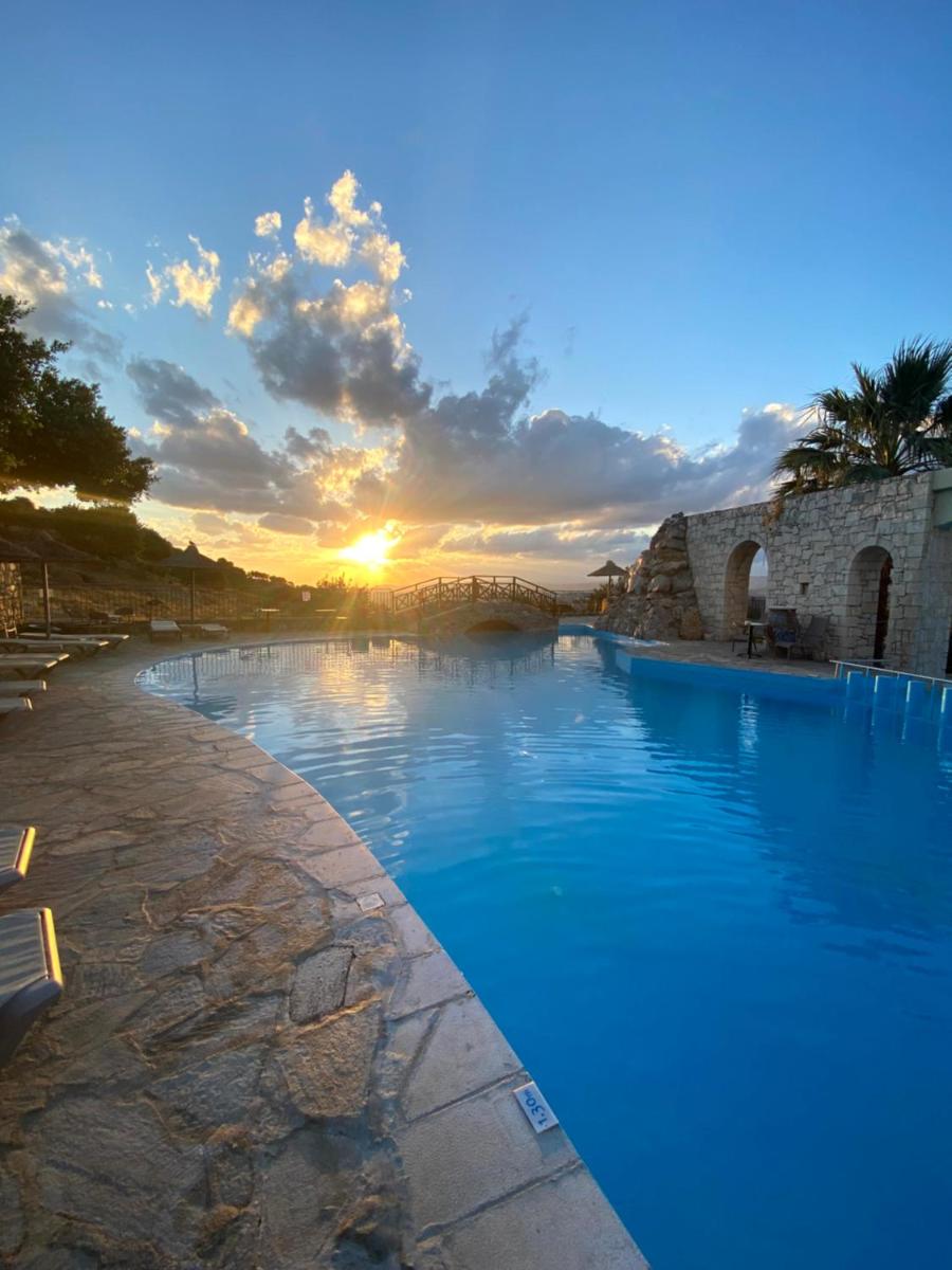 Arolithos Traditional Village Hotel - Housity