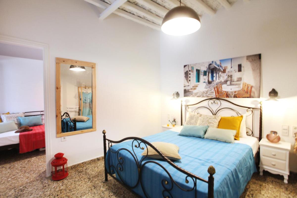 Archipelagos Kimolos - Housity