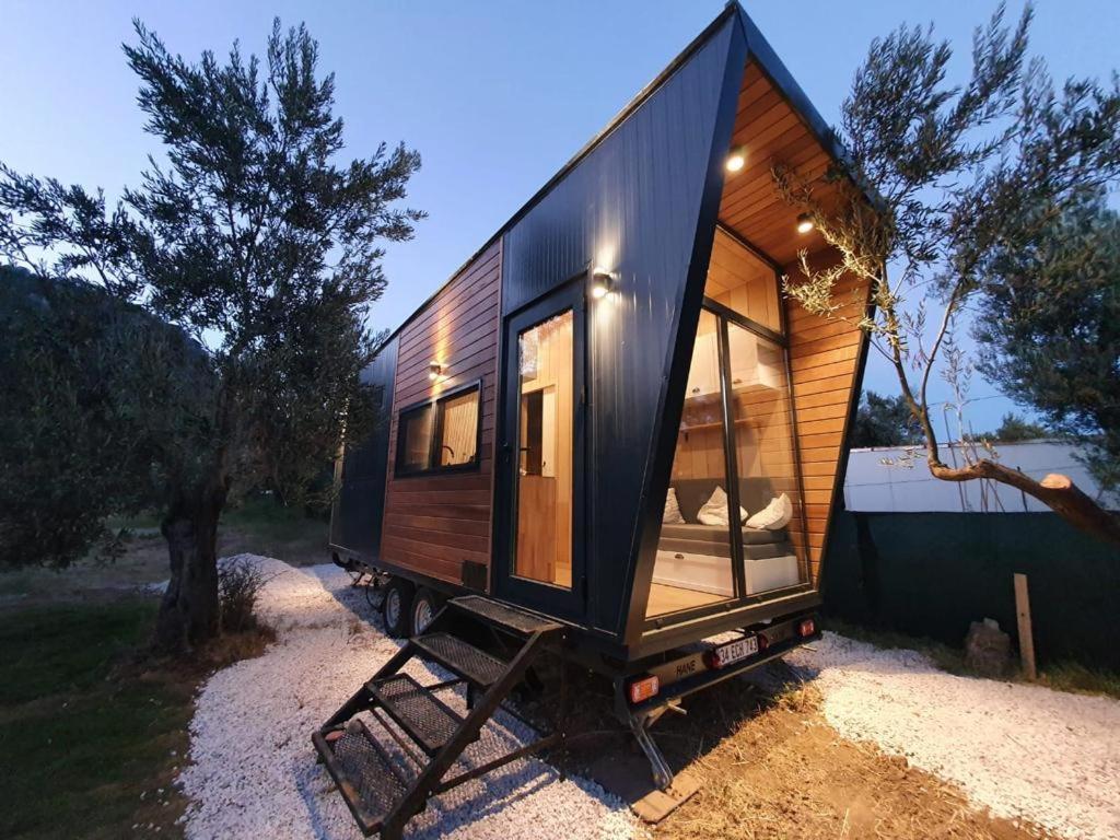 Modern Tiny House in Ayvacik - Housity