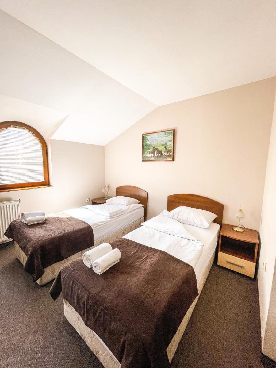 Family Hotel Palermo - Housity