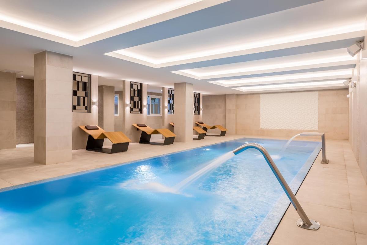 Piscina en o cerca de Barceló la Nucía Hills