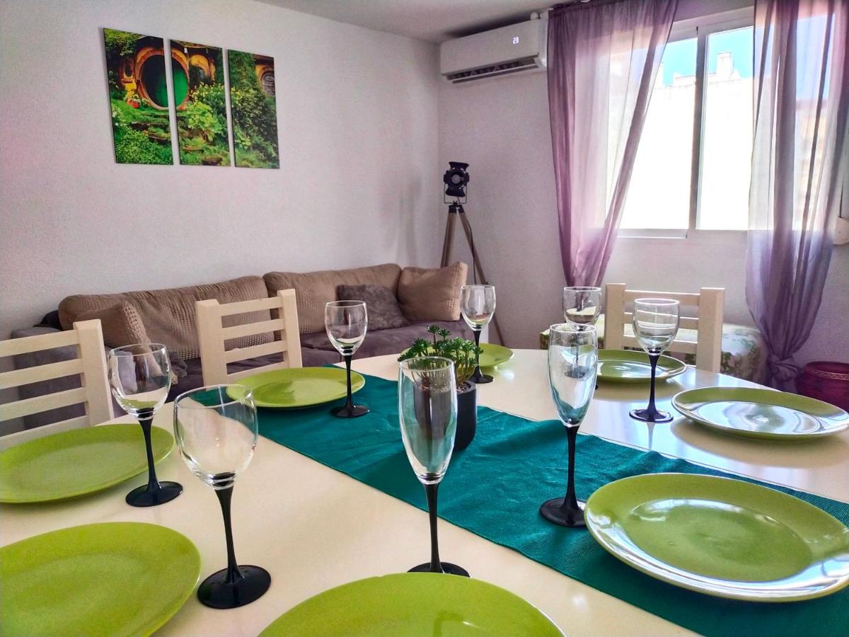 Suitetrails - Movie Stars Apartment, Gandia