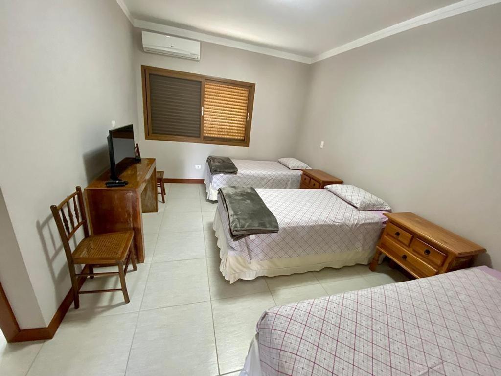Casa particular na praia de Guaecá - Housity
