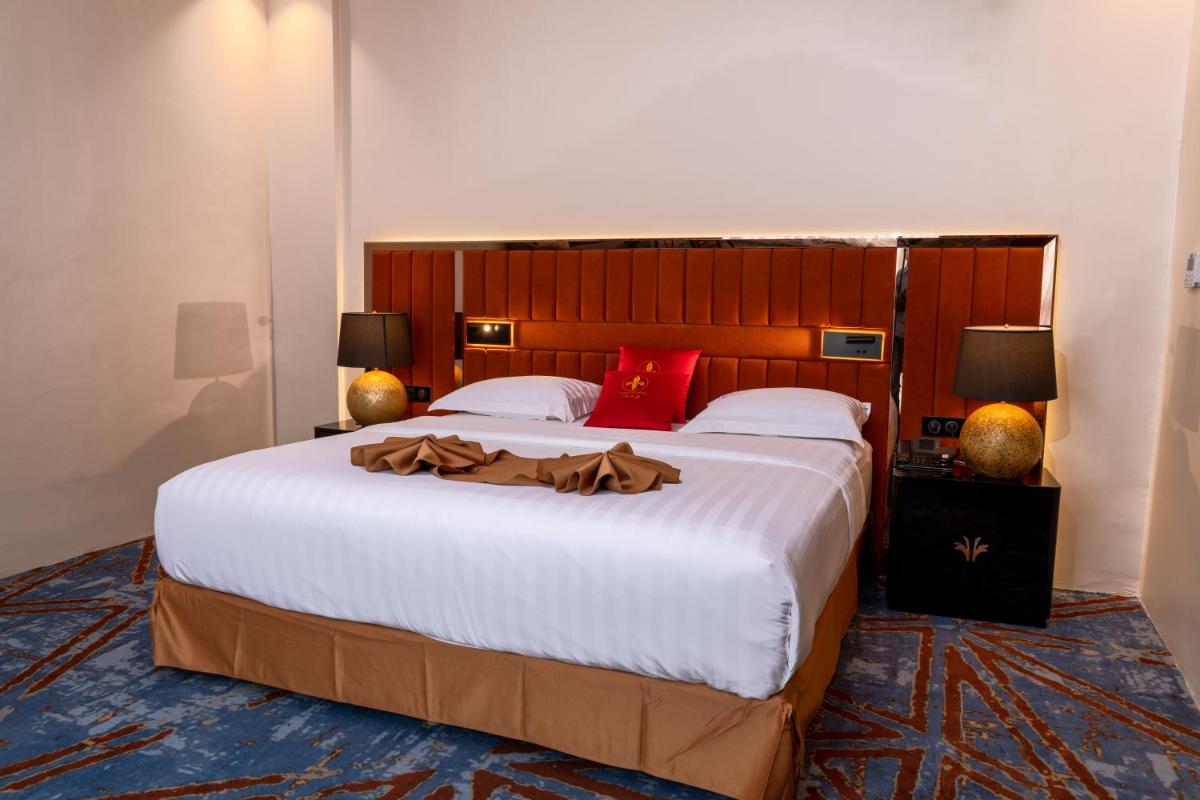 Hôtel Fleur de Lys Point E - Housity