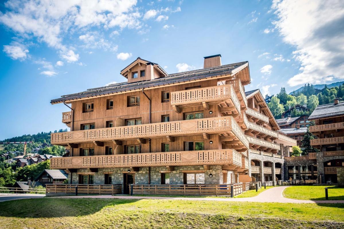 Vue générale sur la montagne ou vue sur la montagne depuis l'appart'hôtel