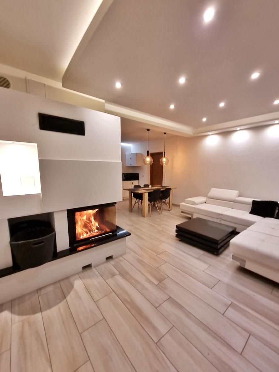 Domek z widokiem na jezioro,w pobliżu term I wyciągów - Housity