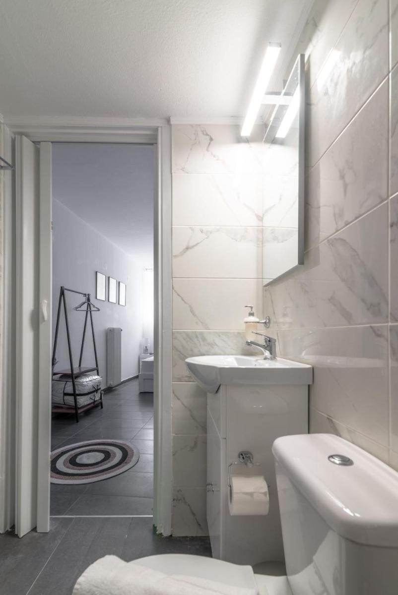 Suitetrails - Modern Studio near Downtown