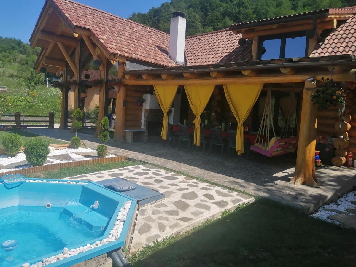 Cabana Rohia - Housity