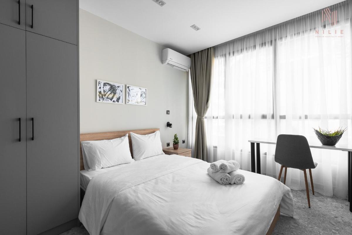 Timesquare, Nilie Hospitality MGMT - Housity
