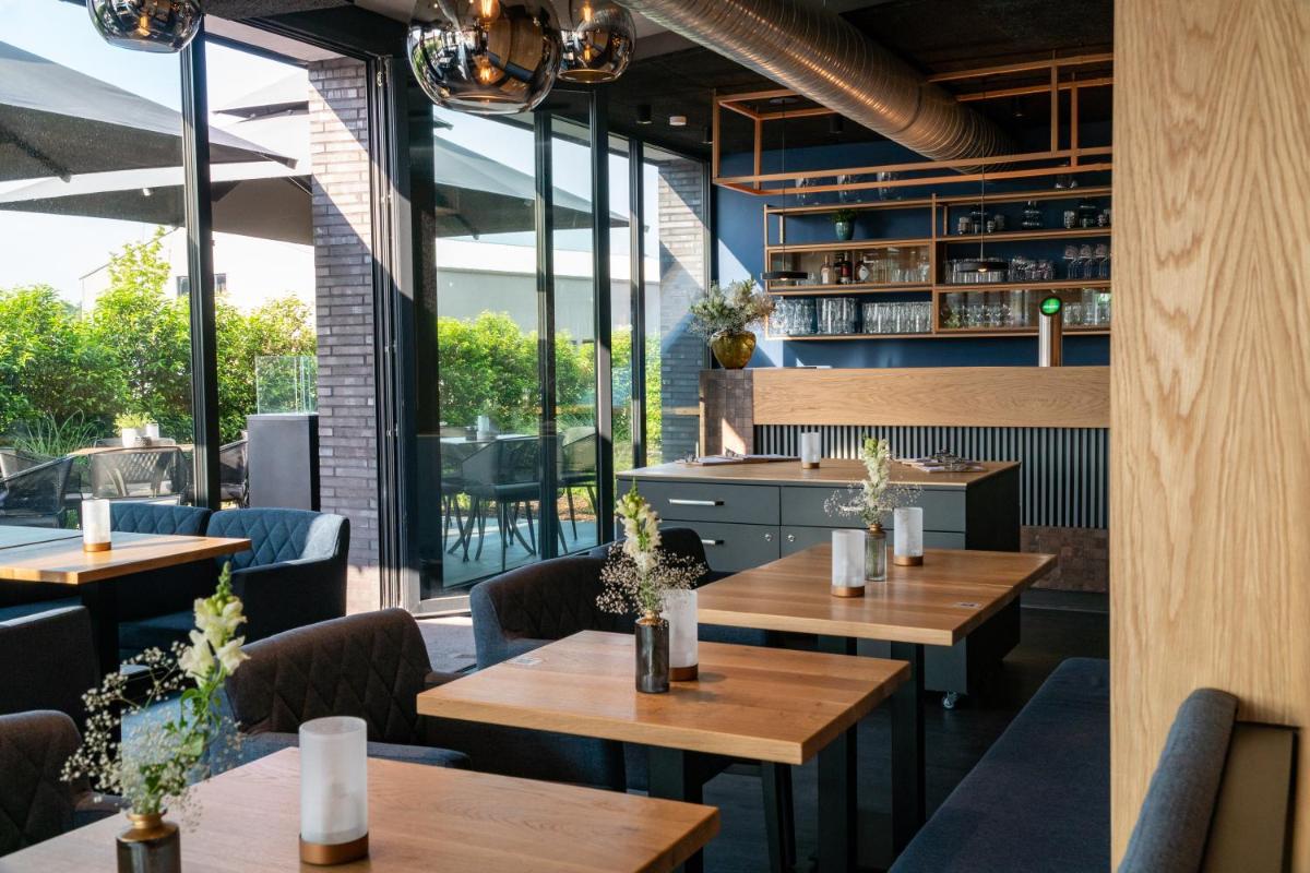 AKZENT Hotel DÉJANIL - Housity