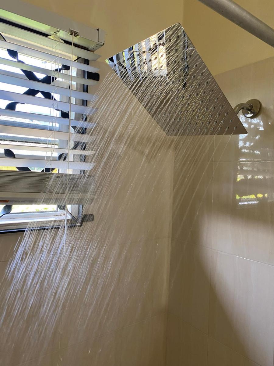 Tropix Villa - Housity
