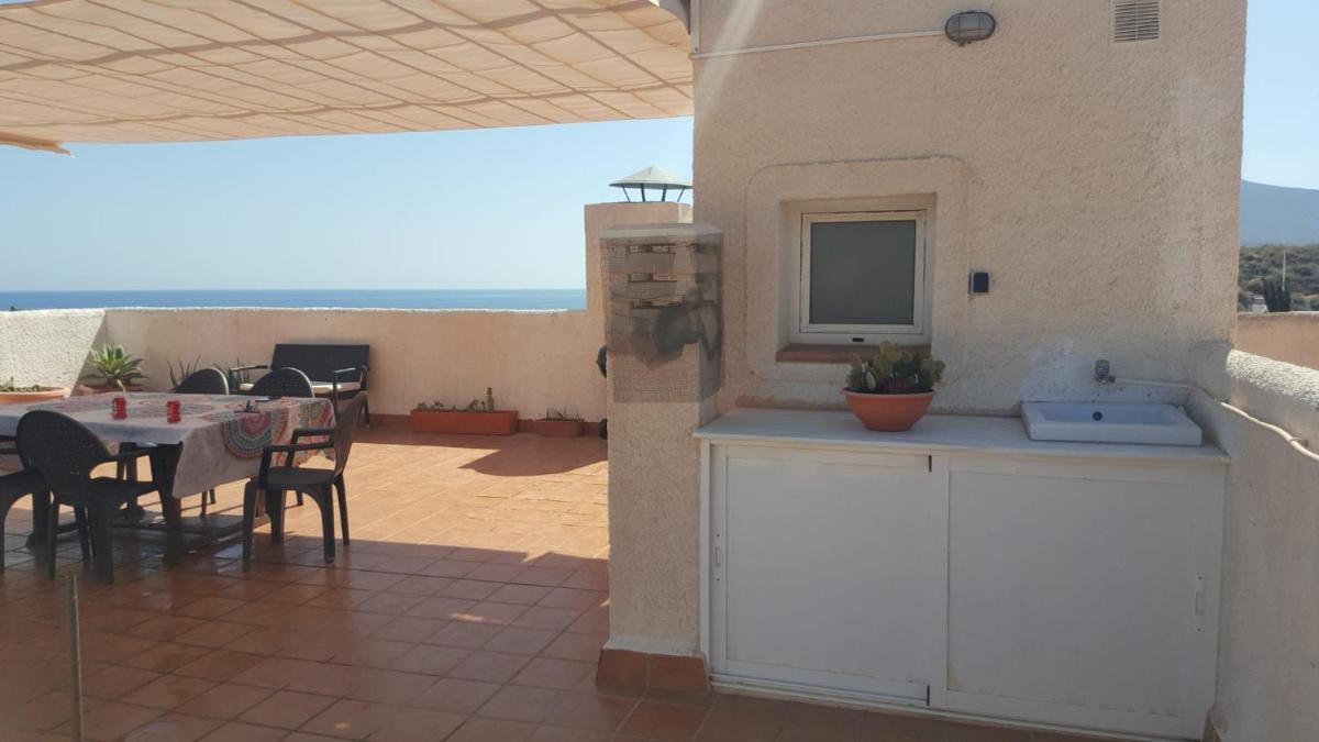 Isleta apartamento con terraza, vistas y WIFI - Housity