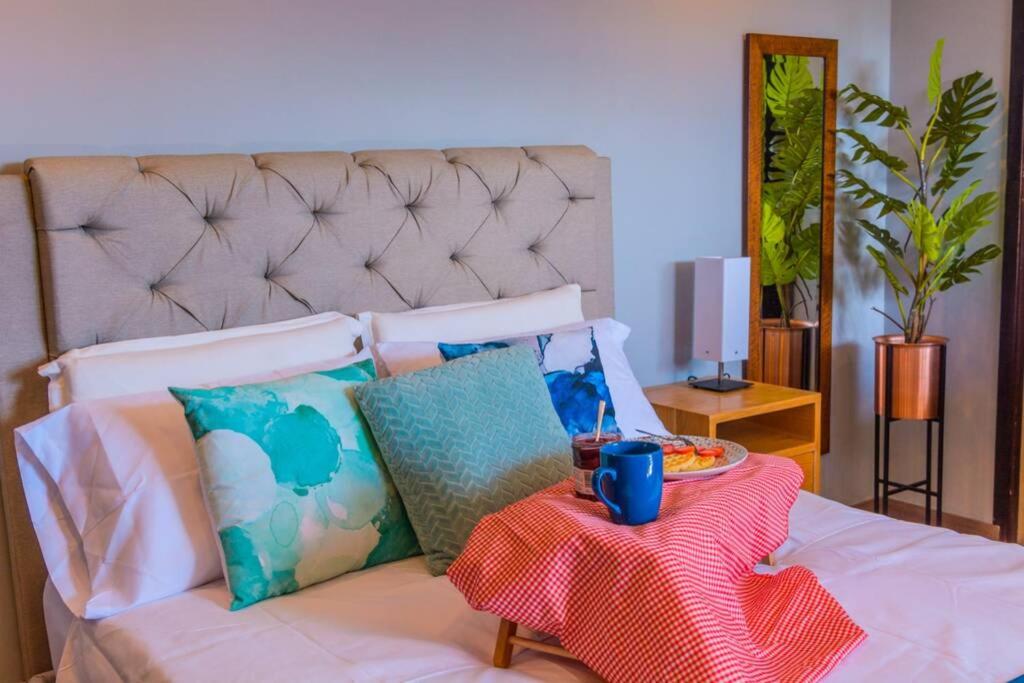 Beautiful Apartment UltraFast Internet /El Poblado - Housity