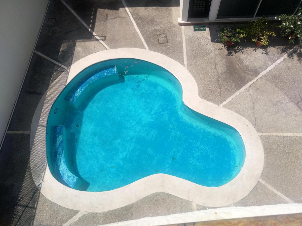 IOW4 HN Senior Suite - Housity