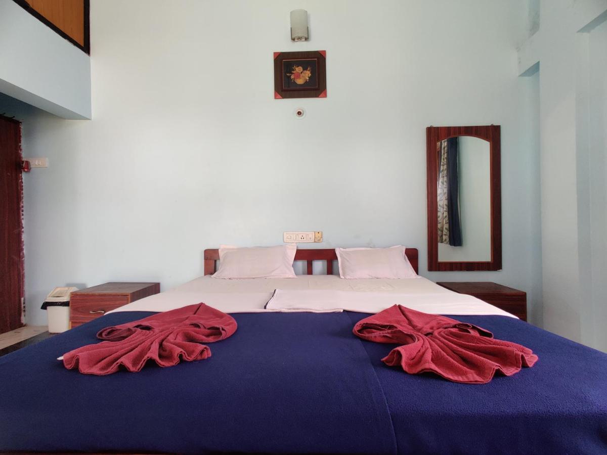 Suitetrails - Mermaid Beach Resorts Vengurla