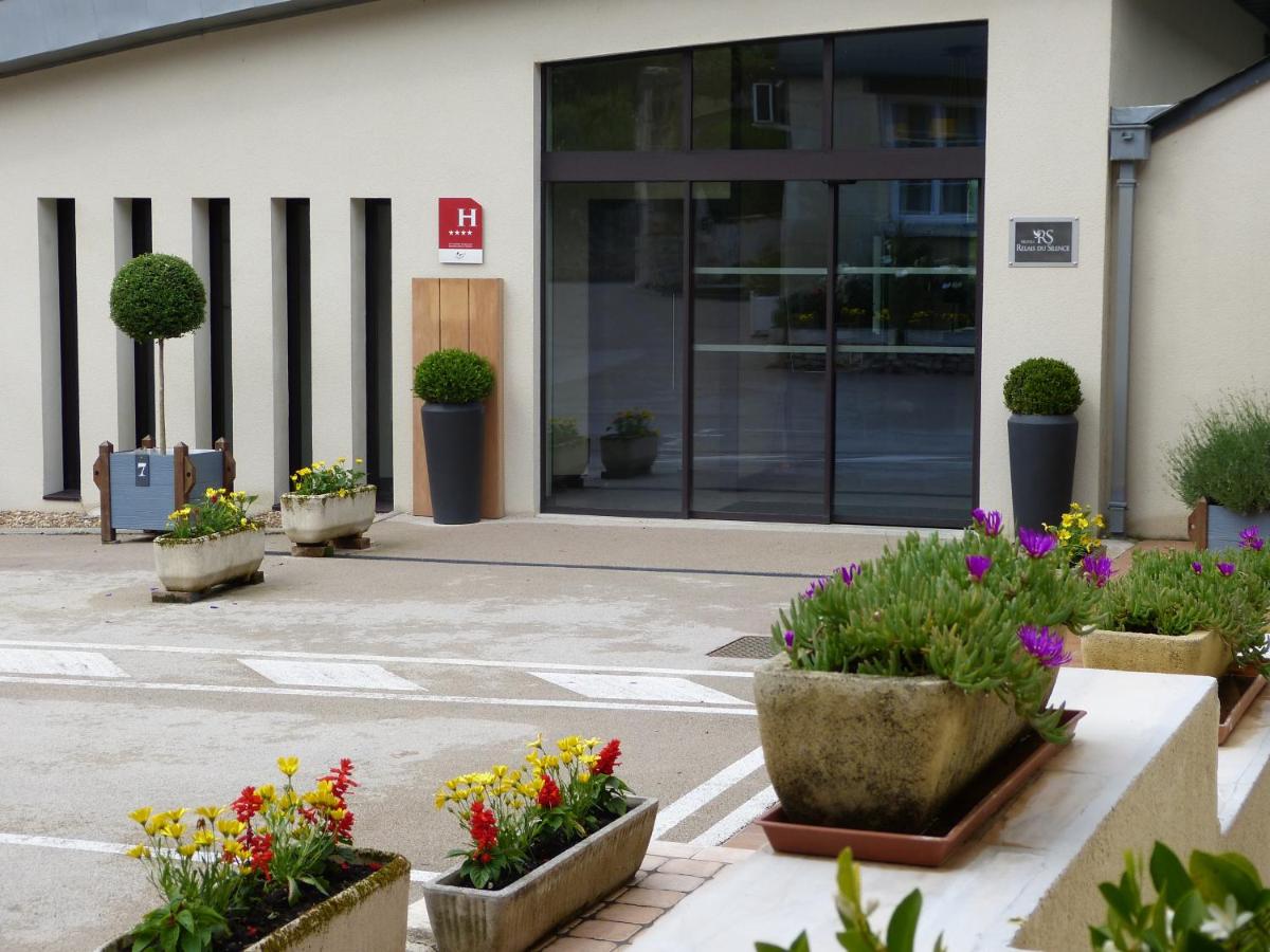 Jardin de l'établissement L'Aubinière Hôtel Restaurant & Spa