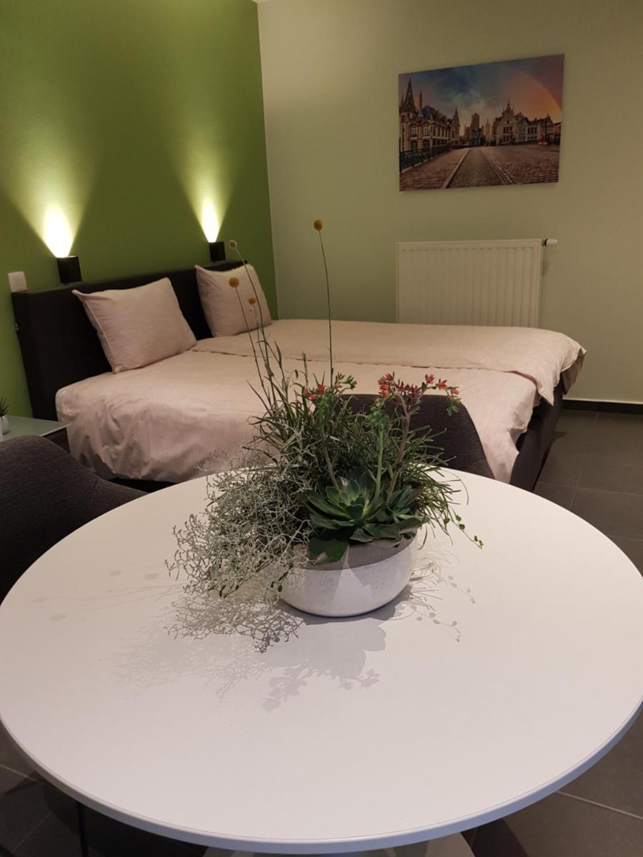 Touristflat Dewulf - Housity