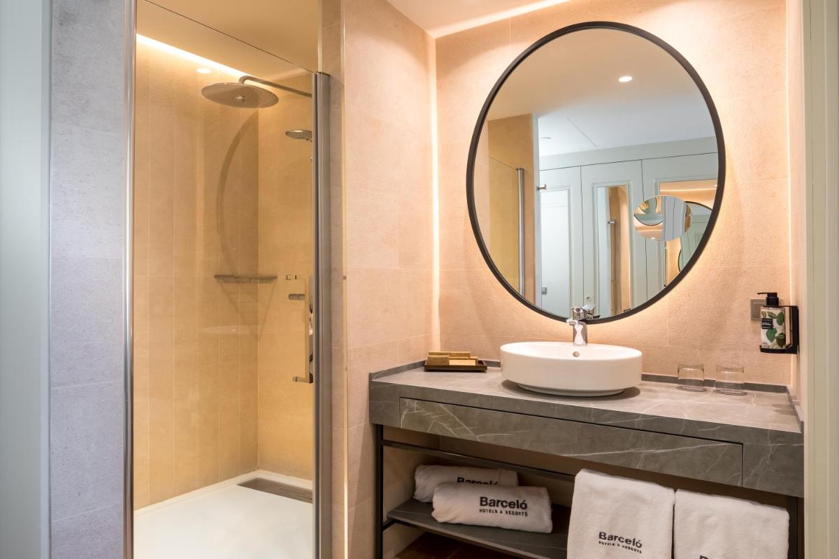 Un baño de Barceló La Nucía Palms